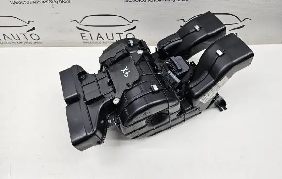 Interior heater climate box assembly