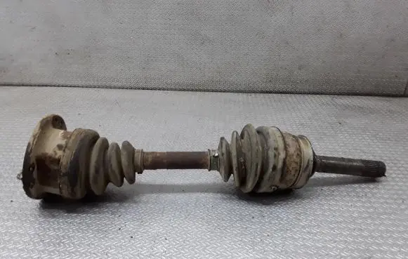 Nissan Terrano Front driveshaft