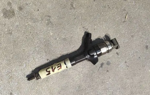 Toyota Avensis T250 Fuel injectors set 23670-0G010