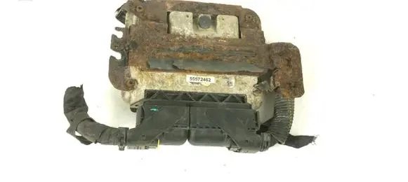 Saab 9-3 Ver2 Engine control unit/module ECU 55572462