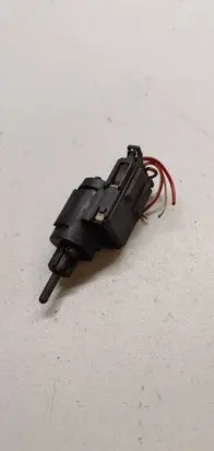 Audi A4 S4 B7 8E 8H Brake pedal sensor switch 3b0945511C
