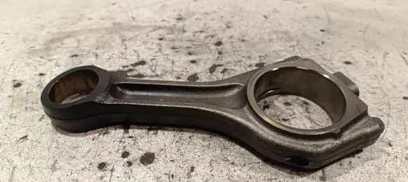 Jaguar XE Connecting rod/conrod