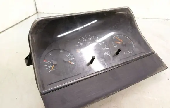 Mercedes-Benz Sprinter W901 W902 W903 W904 Speedometer (instrument cluster) 0005425801