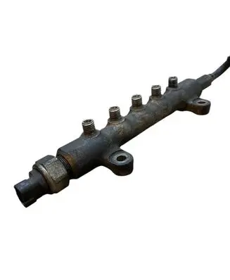 Toyota Avensis T250 Fuel main line pipe 