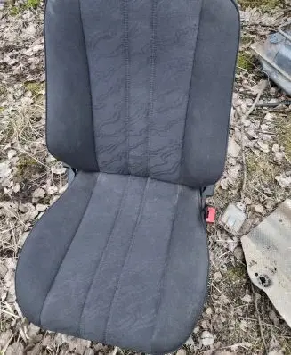 Front passenger seat