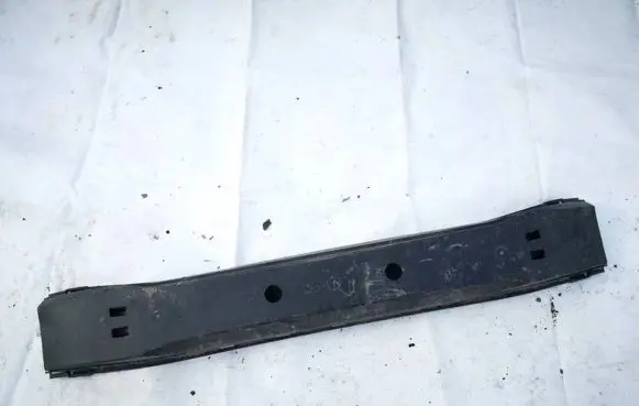 Volvo V50 Front bumper mounting bracket 30655876