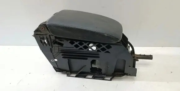 Volkswagen Golf V Armrest 1K0864251A