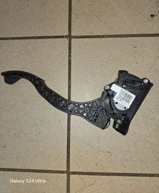 Peugeot Expert Accelerator throttle pedal 9674829780 2499194 0280755269