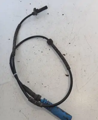 BMW 5 E60 E61 ABS brake wheel speed sensor 6908705