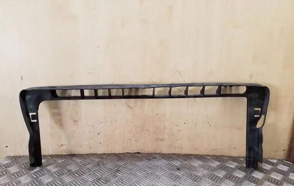 Volvo XC90 Intercooler air guide/duct channel 30730518