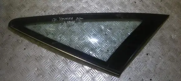 Rear vent window glass