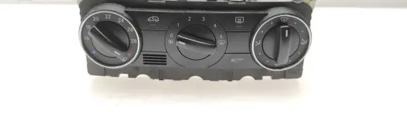 Mercedes-Benz A W169 Climate control unit A1698300585 69780002