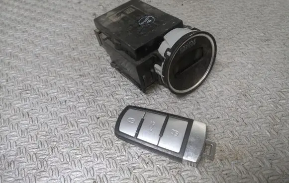 Volkswagen PASSAT B6 Ignition lock 3C0905843
