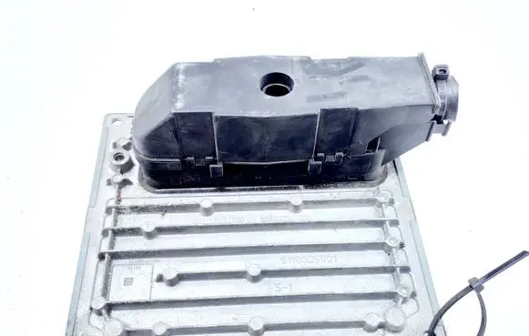 Ford Focus Engine control unit/module S118934202 2GMD