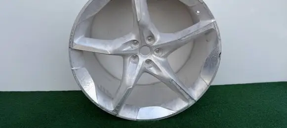 Ferrari Purosangue R23 light alloy rim DM156202424M1