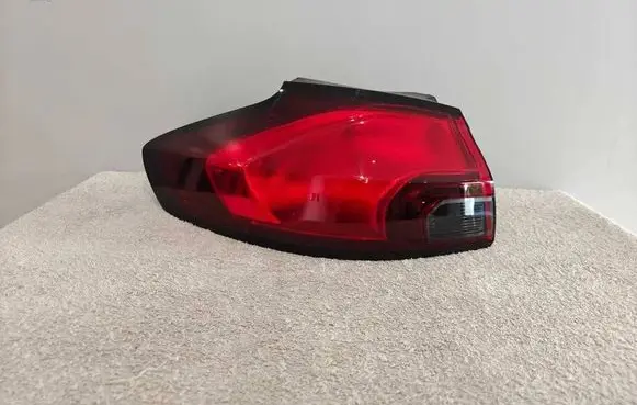 Rear/tail lights