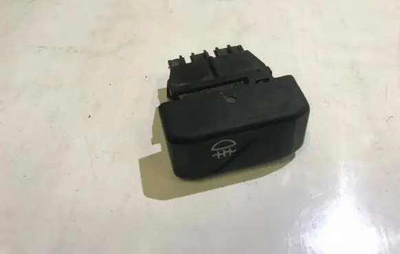 Fog light switch