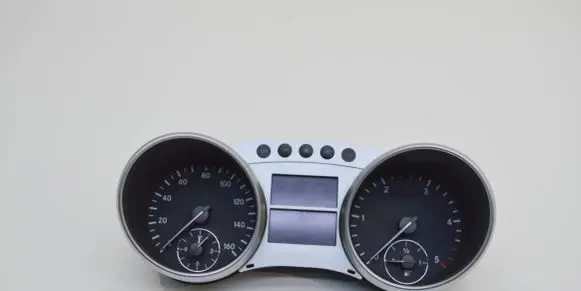 Mercedes-Benz ML W164 Speedometer (instrument cluster) A2514402111 10855266