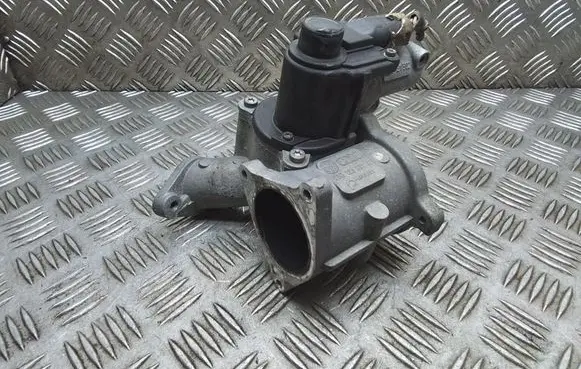 Volkswagen Caddy EGR valve 03G131501D 03G129637A 03G131502