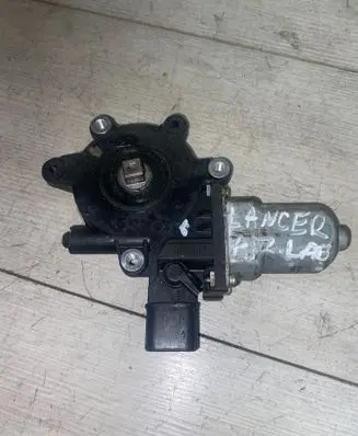 Mitsubishi Lancer Rear door window regulator motor Mr991832
