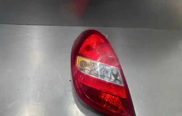 Hyundai i20 (PB PBT) Rear/tail lights 924014P000