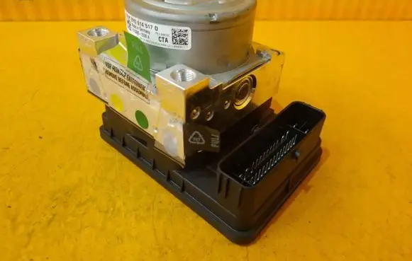 Audi A3 8Y ABS Pump 8Y0614517D