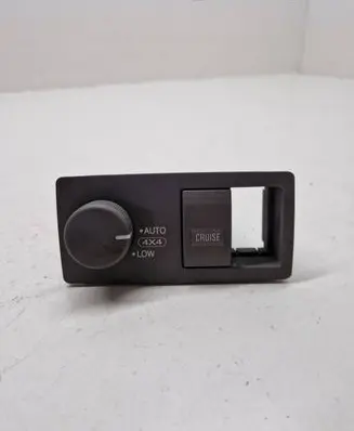 KIA Sorento Cruise control switch 932103E010