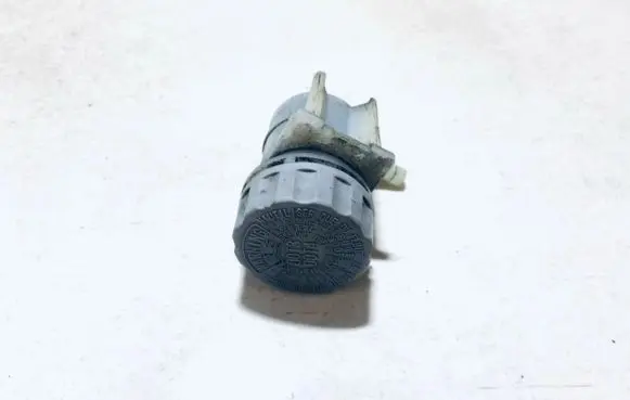 Honda CR-V Brake fluid reservoir 
