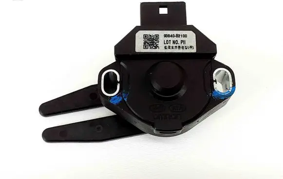 Clutch pedal sensor