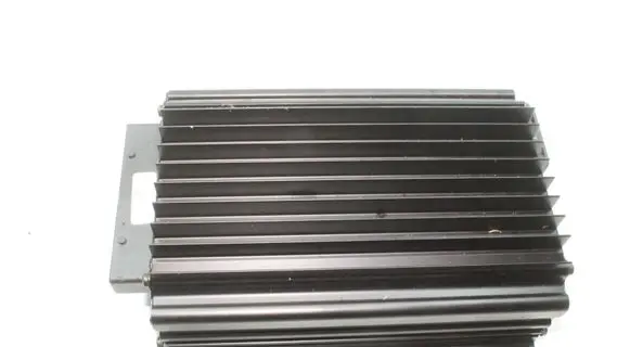 Porsche Boxster 986 Sound amplifier 99664533205