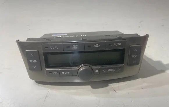 Toyota Avensis T250 Climate control unit 5590005170 MB1465700803