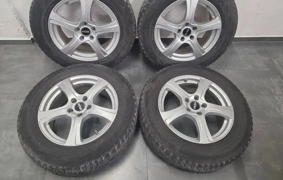 Nissan X-Trail T32 R17 alloy rim MM559L 0X037017