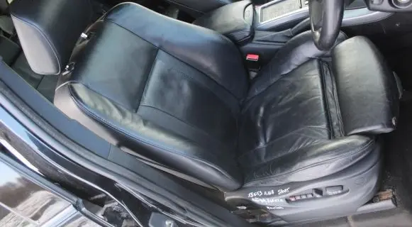 Front passenger seat