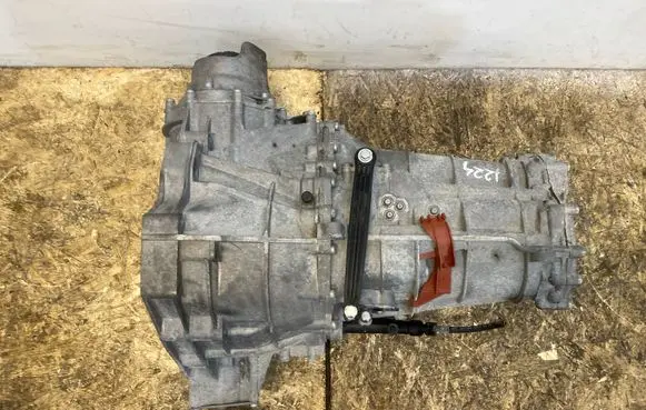 Audi A5 8T 8F Manual 6 speed gearbox 0B1301103 4G0399115S LAU