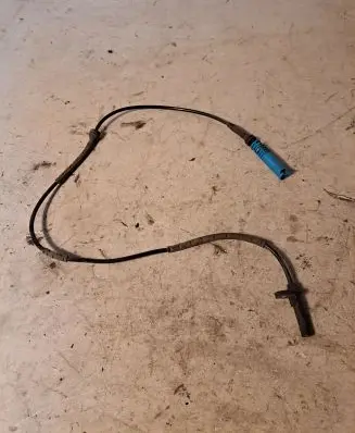 BMW 5 E60 E61 ABS brake wheel speed sensor 6908705