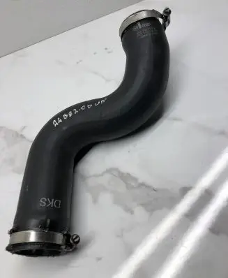 Audi A4 S4 B8 8K Intercooler hose/pipe 8K0145737K