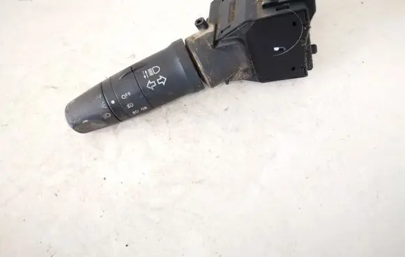 Nissan Almera Tino Indicator stalk 25540av600