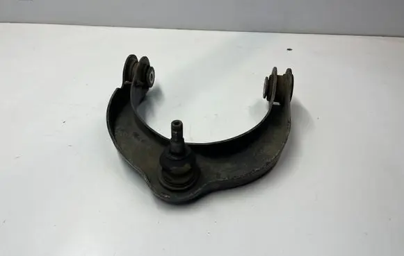 Jeep Grand Cherokee Front upper control arm/wishbone 68217808AA