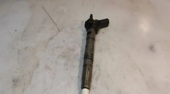 Audi A6 S6 C6 4F Fuel injector 0445115079