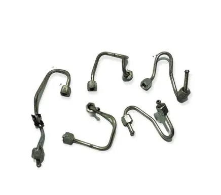 Fuel injector supply line/pipe
