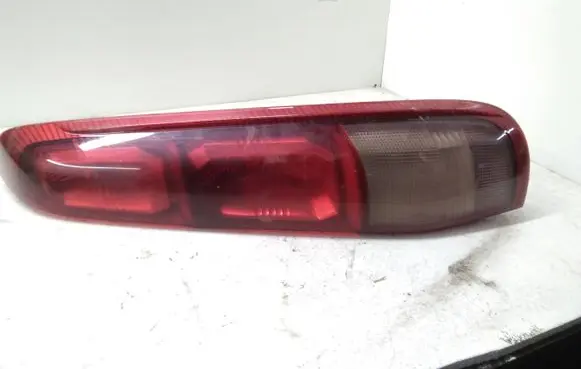 Nissan X-Trail T30 Rear/tail lights