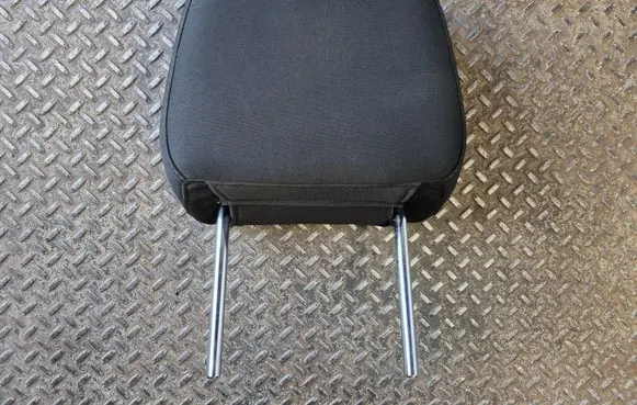 Dodge Charger Front seat headrest 