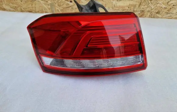 Volkswagen PASSAT B8 Rear/tail lights 3g9945095d