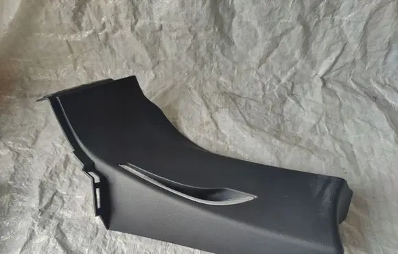 Tesla Model S (C) pillar trim 102473200C