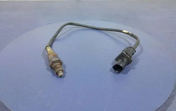 BMW M5 Lambda probe sensor 8043677
