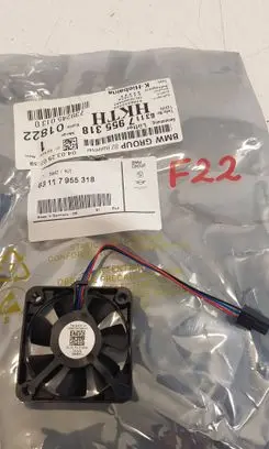 BMW 2 F22 F23 Coolant fan relay 7955318