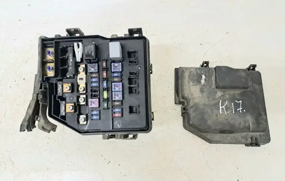 Fuse box set