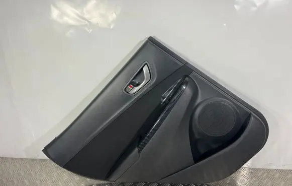 Hyundai Kona I Rear door card panel trim