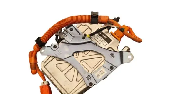 Toyota Mirai II Webasto circulation pump for autonomous heater 0137900130 8710162021 09E04