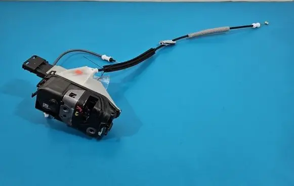 Opel Grandland X Front door lock 146096 IMPRK1543370